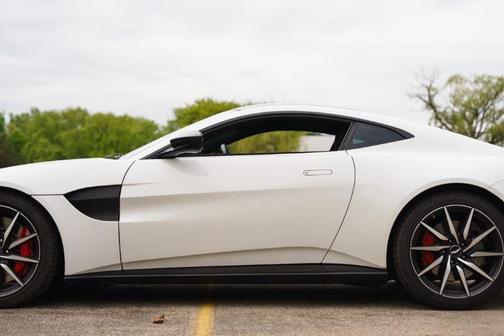 White 2019 Aston Martin Vantage Base
