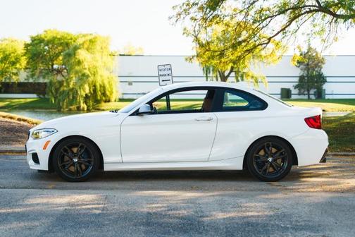 2016 BMW M235 i