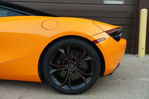 2018 McLaren 720S
