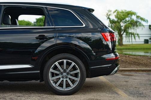 2019 Audi Q7 55 Prestige
