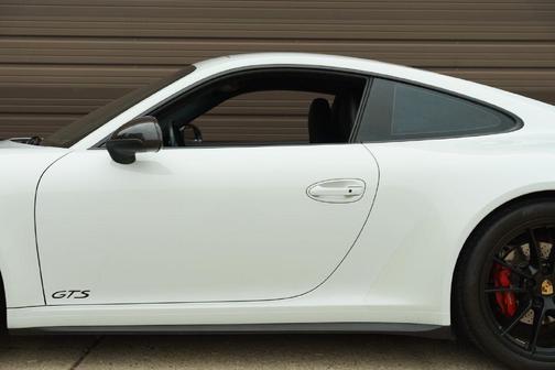 2015 Porsche 911 Carrera GTS