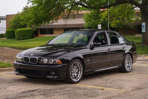 Jet Black 2001 BMW M5