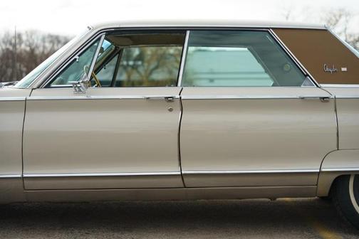 1966 Chrysler New Yorker 