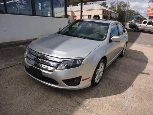 2012 Ford Fusion SE