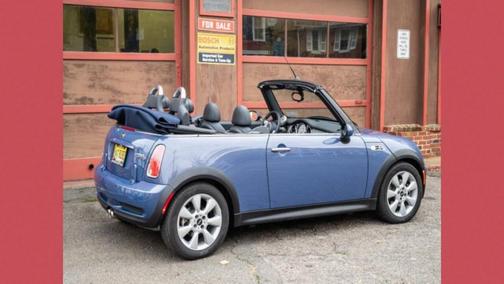 2007 MINI Cooper S Base