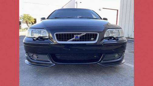 2005 Volvo S60 R