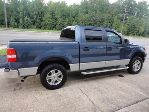 2005 Ford F-150 XLT SuperCrew