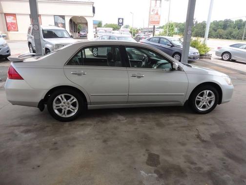 Alabaster Silver Metallic 2007 Honda Accord SE