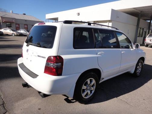 2006 Toyota Highlander Base