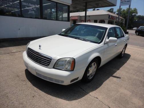 2004 Cadillac DeVille Base