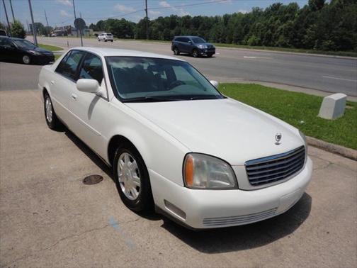 2004 Cadillac DeVille Base