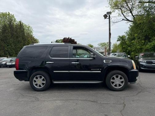 Black Raven 2007 Cadillac Escalade Base