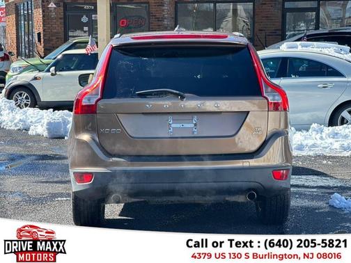 Terra Bronze Metallic 2010 Volvo XC60 AWD 4dr 3.0T