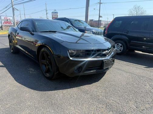 Black 2013 Chevrolet Camaro 2LS