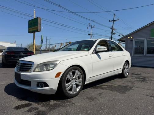 Arctic White 2008 Mercedes-Benz C-Class Sport