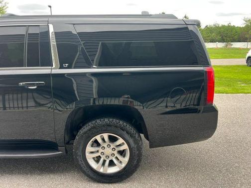 2019 Chevrolet Suburban LT