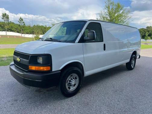 White 2014 Chevrolet Express 2500 Work Van