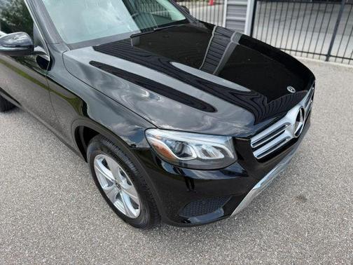 Black 2018 Mercedes-Benz GLC 300 Base