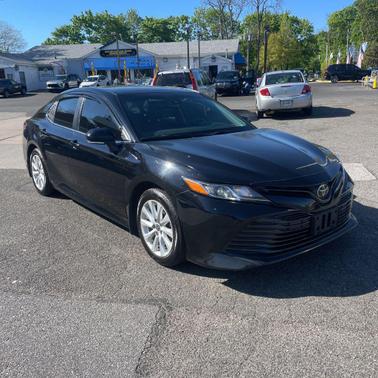Midnight Black Metallic 2020 Toyota Camry LE