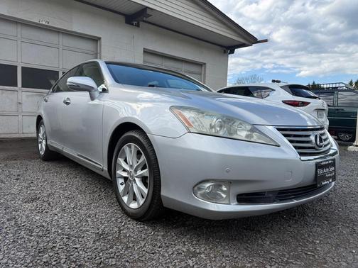 SILVER 2012 Lexus ES 350 Base