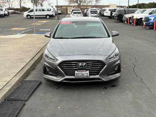 2018 Hyundai SONATA SE