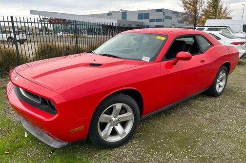 2009 Dodge Challenger SE