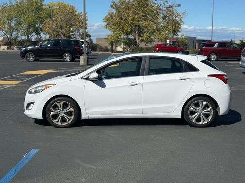 2014 Hyundai Elantra GT Base
