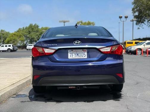 2014 Hyundai SONATA GLS