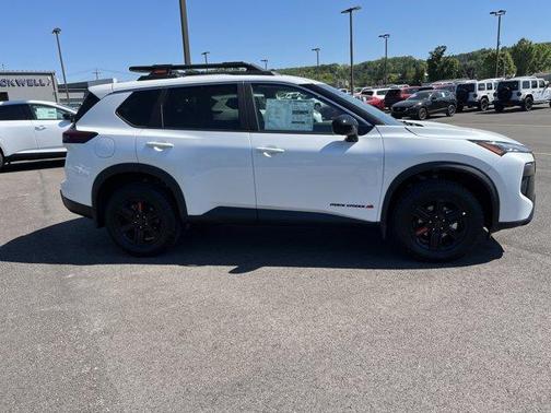 Everest White P 2026 Nissan Rogue Rock Creek