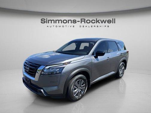 2025 Nissan Pathfinder S