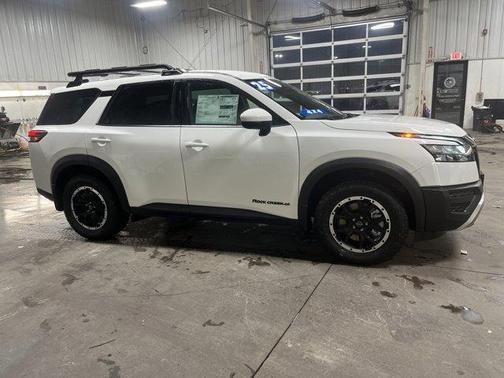 2025 Nissan Pathfinder Rock Creek