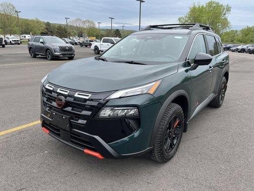 Obsidian Green 2026 Nissan Rogue Rock Creek