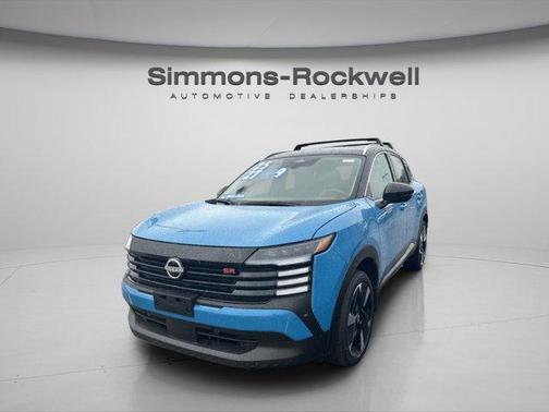 2025 Nissan Kicks SR
