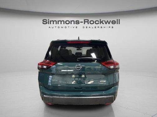 Obsidian Green 2026 Nissan Rogue Dark Armor