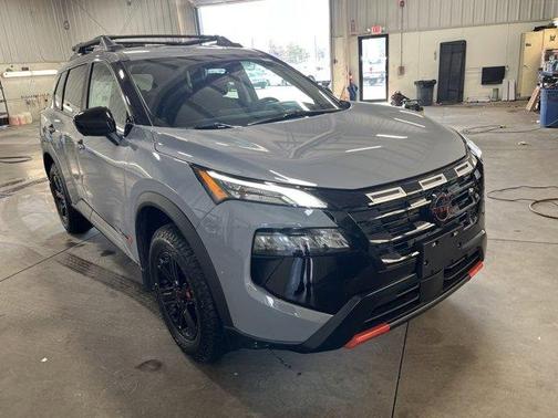 Boulder Gray Metallic 2026 Nissan Rogue Rock Creek