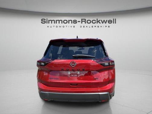 Scarlet Ember Tintcoat 2026 Nissan Rogue Dark Armor