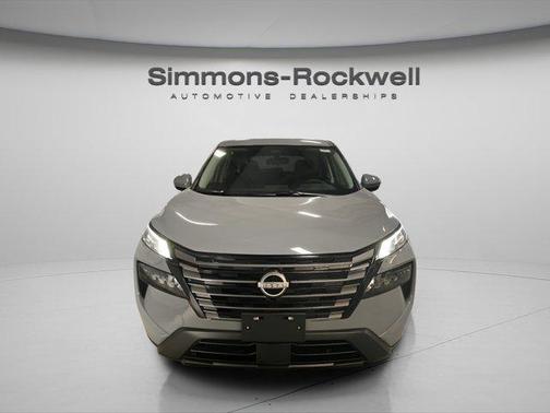 Boulder Gray Metallic 2026 Nissan Rogue SV