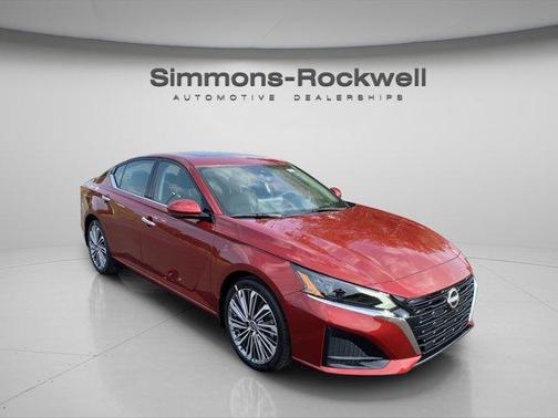 2025 Nissan Altima SL