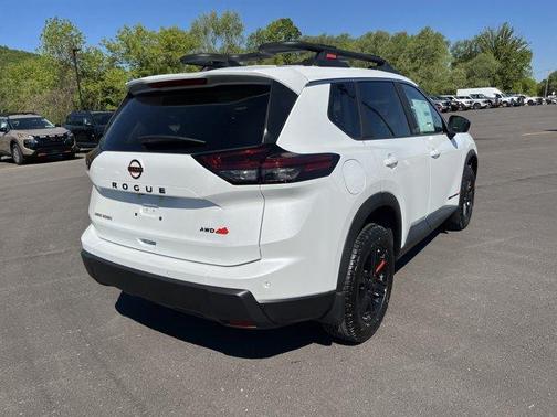 Everest White P 2026 Nissan Rogue Rock Creek