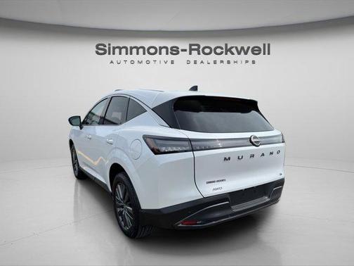 Everest White P 2026 Nissan Murano SL