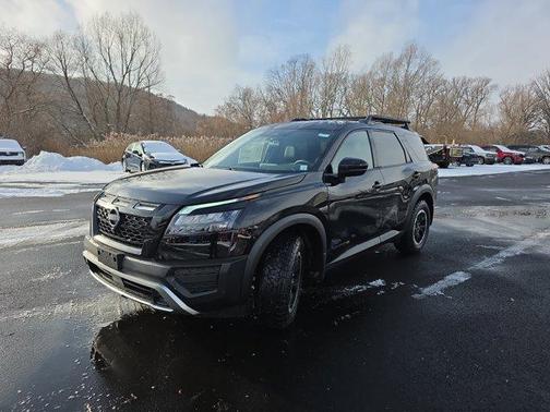 2025 Nissan Pathfinder Rock Creek
