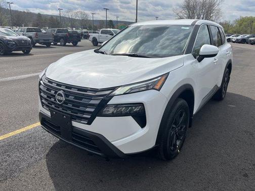 Everest White P 2026 Nissan Rogue SV