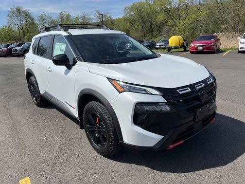 Everest White P 2026 Nissan Rogue Rock Creek