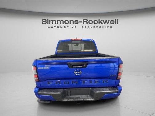 2026 Nissan Frontier SV