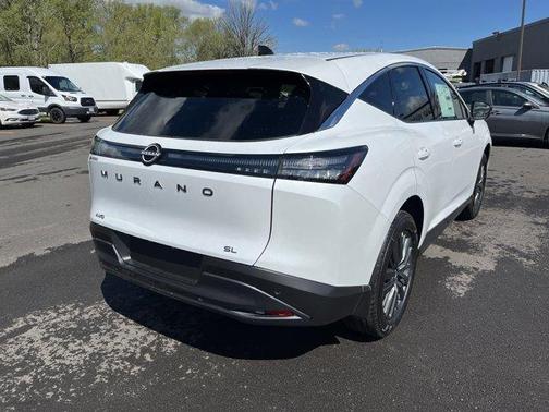 Everest White P 2026 Nissan Murano SL