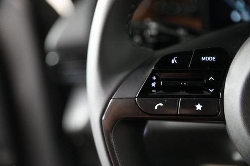 2025 Hyundai ELANTRA HEV SEL Sport