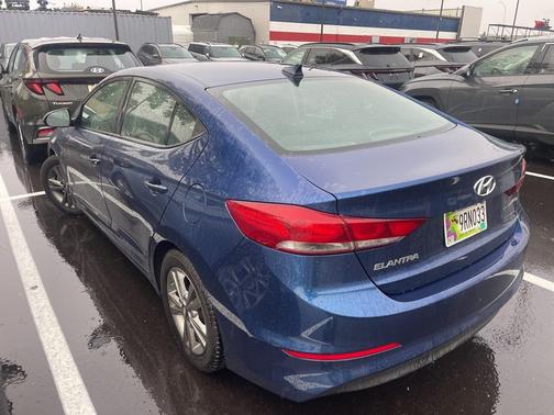 2017 Hyundai ELANTRA Value Edition