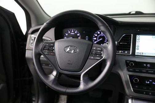 2016 Hyundai SONATA Limited