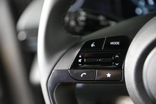 2025 Hyundai ELANTRA HEV SEL Sport