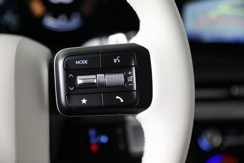 2025 Hyundai SANTA FE SEL 2.4